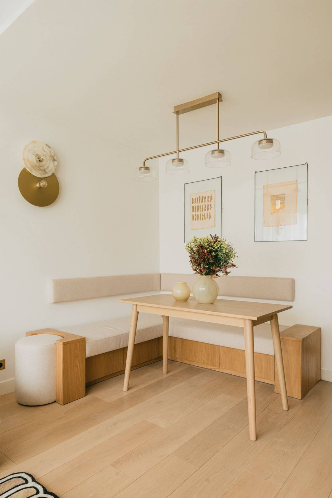 Elegant 29m² Boutique-Hotel Inspired Studio with Balcony in Paris 16TH, Steps from the village of Auteuil