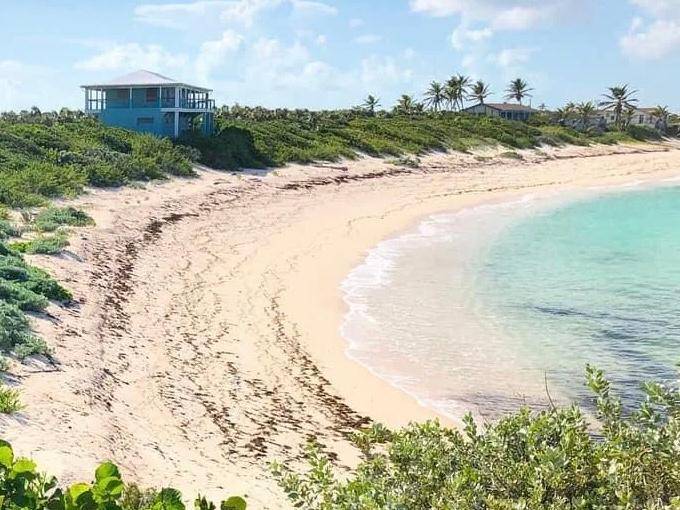 BLACK POINT AT KINGS BAY Land Long-Island-Bahamas