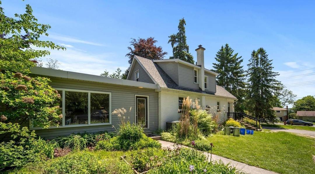 Half Acre Lot Overlooking Kempenfelt Bay