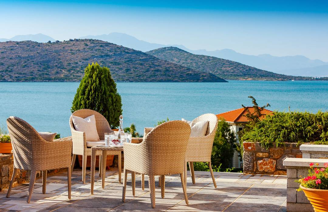 Luxury Villa 642m2 with Panoramic Sea Views and Pool./Private beach.