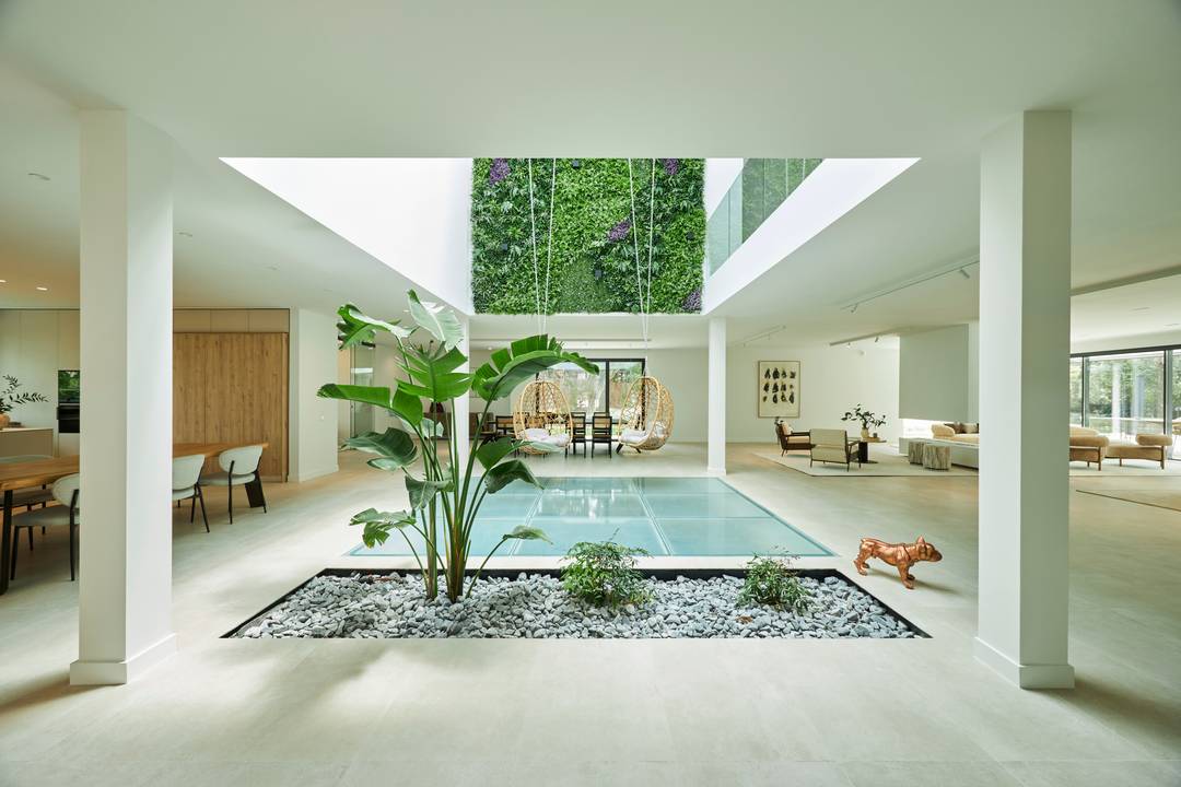 Exceptional Villa for Sale in Boadilla del Monte-Madrid, Spain